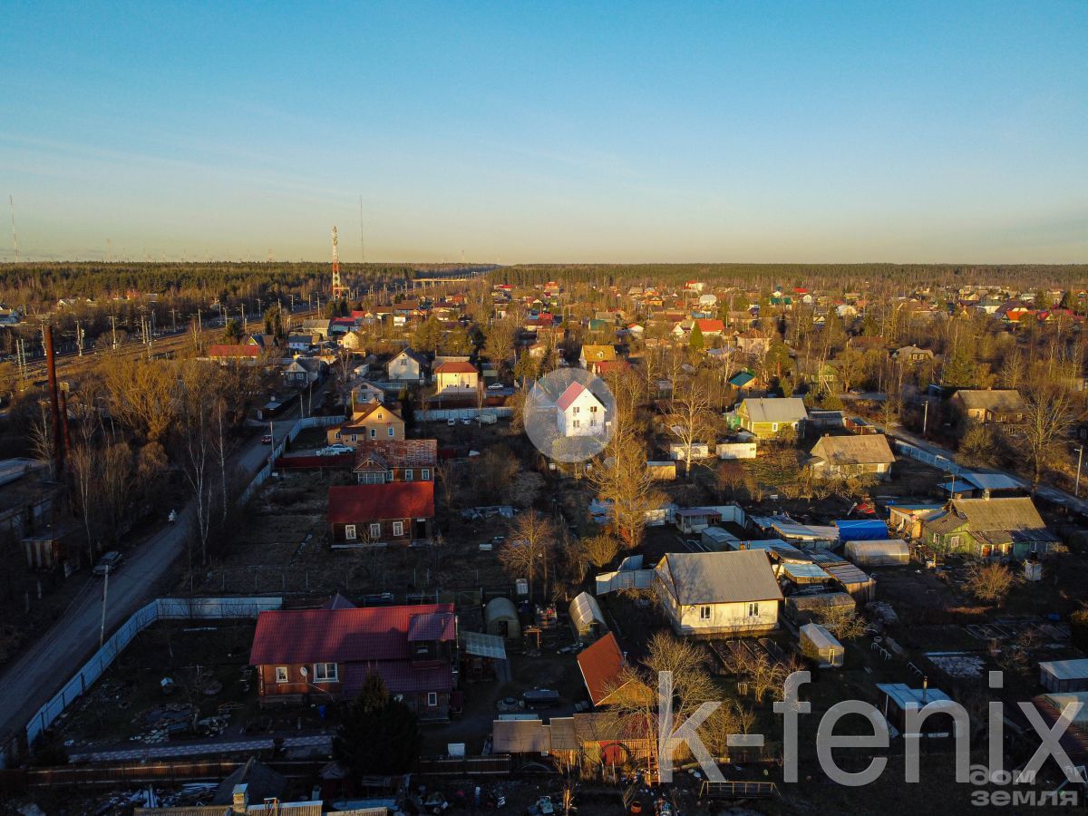 дом 101 метров, участок 9 сот